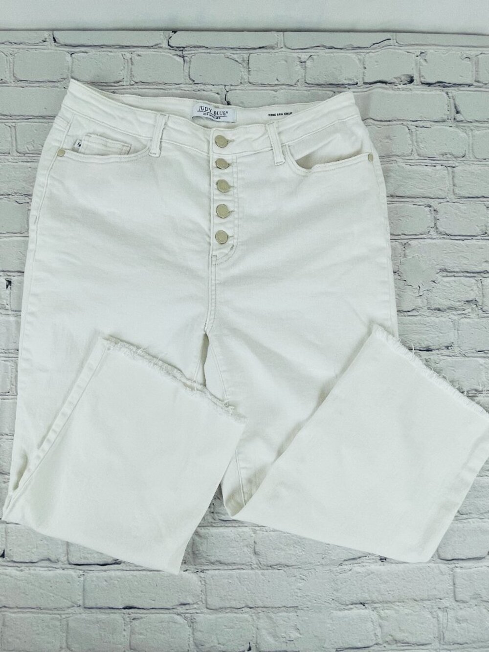 Judy Blue White High Rise Button Fly Wide Leg Crop Jeans Size 15/32